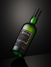 Ardbeg Packshot